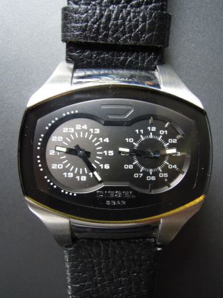 Diesel Herrenuhr Uhr Dz 4128 Hau Chronograph Zeitzonen Selten Bild