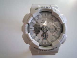 Casio G - Shock 5229 Protection,  Herrenuhr,  Weiß,  Wie Bild