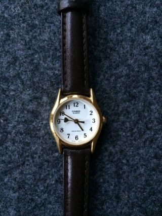 Armbanduhr Casio Lederband Herz - Zeiger Damen Braun Uhr Bild