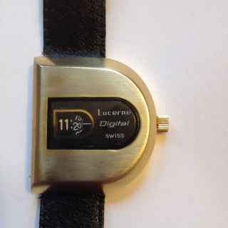 Antike Lucerne Digital Uhr Vergolde Ca.  1970 Wind Wrist Sehr Selten Bild