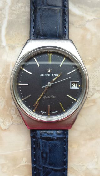 Junghans Armbanduhr Dunkles Lederband Retro 80er Jahre Bild