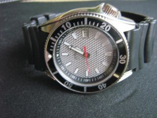 Markante S`oliver Armbanduhr Im Diver Style Mit Box Taucheruhr Look Bild