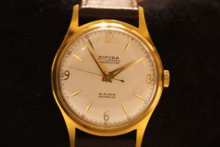 Bifora - Chronometer,  60 - Er Jahre,  Herrenarmbanduhr Bild