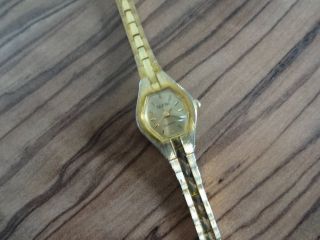 Schnäppchen Tolle Armbanduhr Deutsches Design Bild
