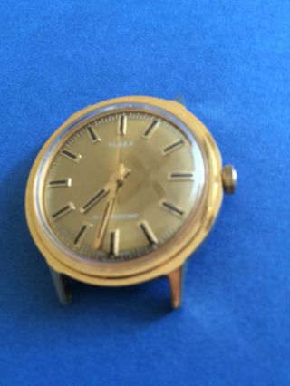Vintage Elegante Timex Herrenarmbanduhr Handaufzug,  Vergoldet,  Wasserdicht Bild