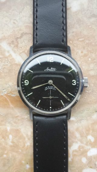 Arctos Armbanduhr Handaufzug Schwarzes Lederband Bild