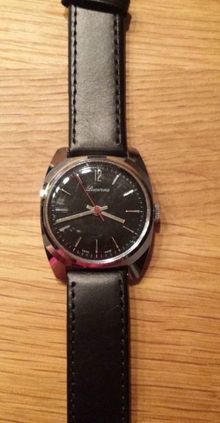 Luzerne Armbanduhr Handaufzug Schwarzes Lederband Bild