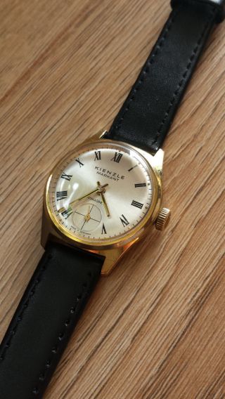 Kienzle Armbanduhr Handaufzug Goldfarben Lederband Schwarz Vintage Bild