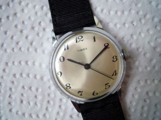 Schöne Timex Hau,  Handaufzug,  Werk Great Britain,  Ca.  70er Jahre Bild