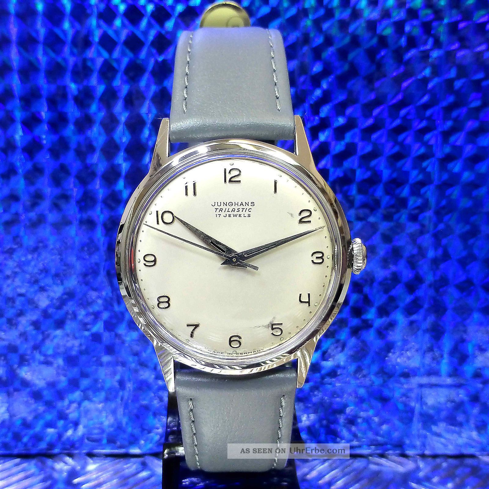 Montre Militaire Vintage Junghans - 34 Mm - Cadran Avec Belle Patine - Occasion