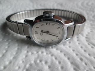 Alte - Damen - Armbanduhr - (timex) Bild