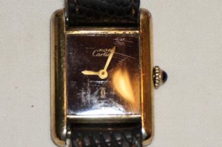 Cartier Damenuhr - Handaufzug - 925er Silber,  Vergoldet,  Cartier Lederarmband Bild