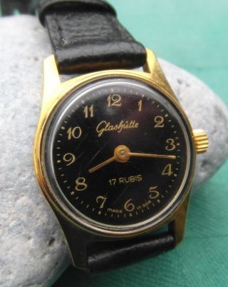 Klassische Ddr Glashütte Uhr Armbanduhr Damen 17 Rubis Sammlerstück Um 1960 - 70 Bild
