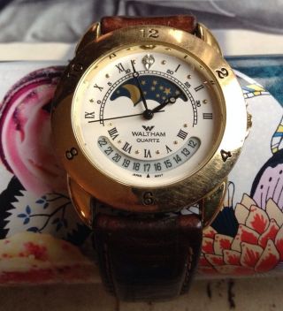 Vintage Waltham Quarz Armband Uhr Look Bild