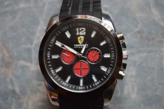 Ferrari Uhr.  Armbanduhr Xxxl. Bild