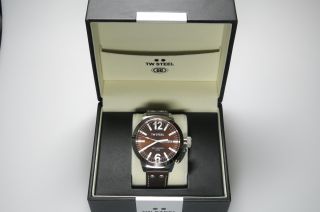 Tw Steel Uhr Herren Braun Leder Twce1010 Np319€ Anschauen Weinachten Bild