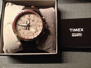 Neuer Timex Herren Chronograph Modell T2p275cc Bild