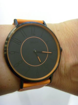 M&m Germany Uhr Damenuhr M11870 - 787 Geradlinig Lederband Orange Color Blocking Bild