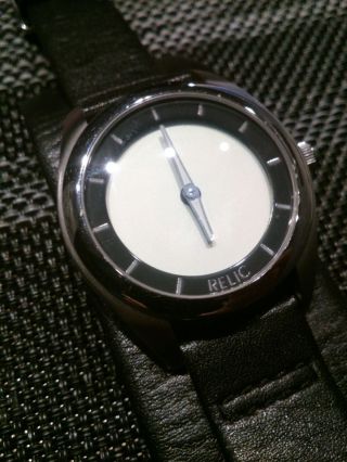 Armbanduhr Von Relic (echtes Leder) Bild