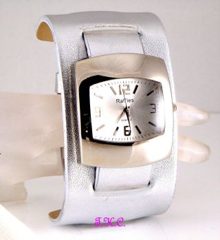 Armbanduhr FÜr Damen Ossie Retro Stil 60er 70er Club Leder Silver Armband Bild