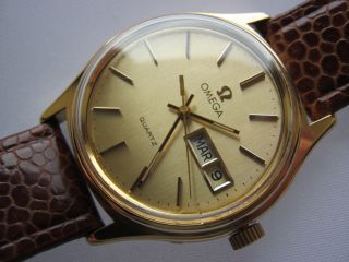 Omega Day - Date - Top - 20 Micron Gold Plated Bild