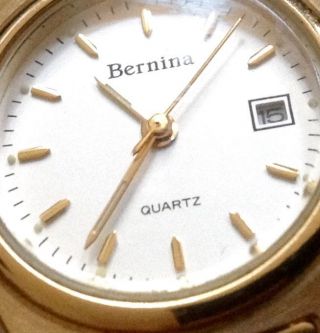 Bernina Quarz Damenuhr Edelstahl Vergoldet Wasserdicht Glas Kratztest Datum Bild