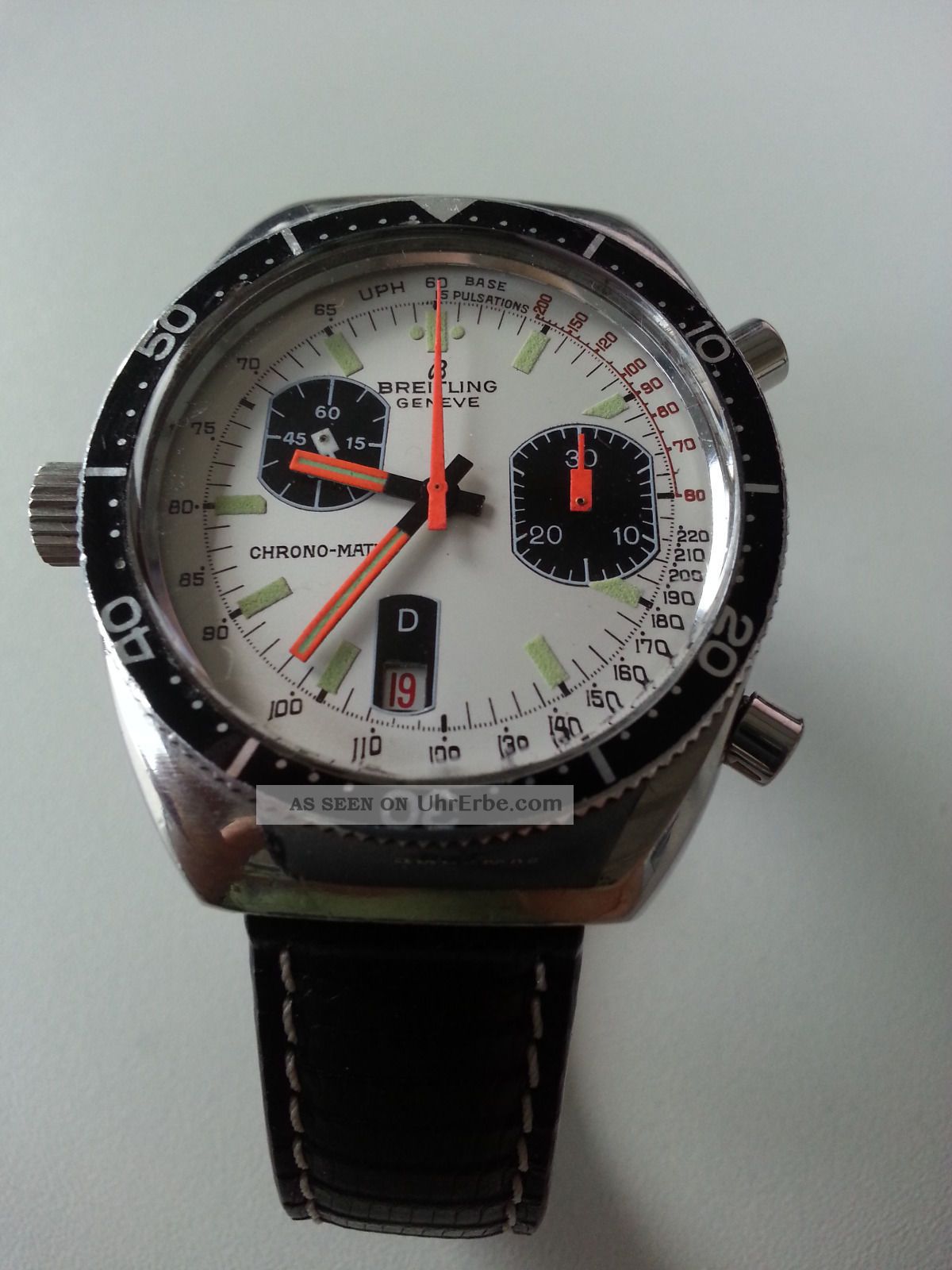 Breitling Chrono - Matic Ref.  2112 - 15 Mit Ärzte - Pulsationsskala Armbanduhren Bild