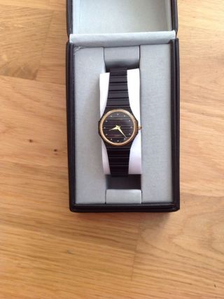 Armbanduhr Damen Mars Quartz Schwarz Gold Swiss Made Weihnachtsgeschenk Bild