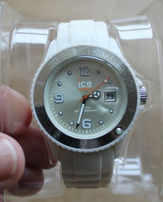 Ice Watch Uhr Für Damen / Herren Weiß Mit Silikonarmband Bild