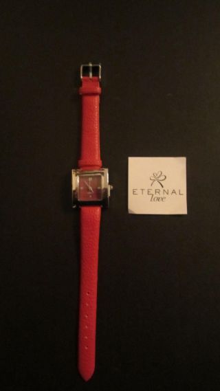 Elegante Damen Uhr Damenuhr Quartz Uhrwerk Rotes Lederimitat Armband Bild