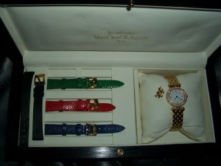 Van Cleef & Arpels Damen Armbanduhr 750 Gold Mit Brillanten 4 Wechselarmbändern Bild
