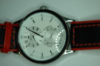 Armbanduhr,  Akzent,  Neuwertig,  Lederarmband 43mm Gehäuse Bild
