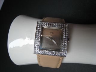 Hochwertiger Mc Uhr In Eleganter Optik Mit Lederarmband Silber Bild