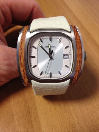 Diesel Herren Armbanduhr - Weiß Mit Holz Inletts - Weiß Top Design Bild