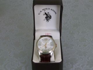 Uhr Herrenuhr U.  S.  Polo Assn.  Armbanduhr Ungetragen Bild