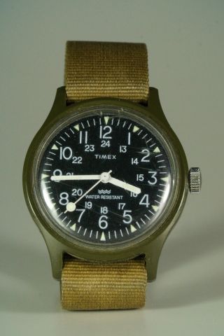 Timex Uhr Military Style Mit Armband Vintage Bild