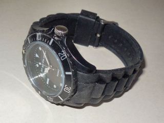 Sportliche Silikon Quarz Armbanduhr Herrenuhr Uhr Chronograph - Schwarz In Ovp Bild