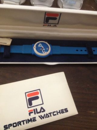 Fila Sportuhr Wasserdicht Blau Mit Ovp älteres Modell Neue Batterie Np 80,  10 Bild