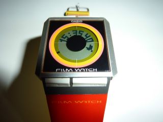 Sehr Seltene Casio Film Watch Modul Nr.  2128 Fs - 02 Rot - Gelb,  Spiegelglas Front Bild
