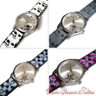 Armbanduhr Uhr Watch Schädel Sterne Skulls Stars Rockabilly Magenta Blau Pink Bild