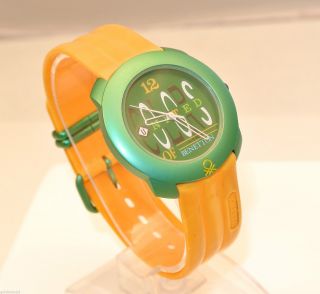 Benetton Armbanduhr - Unisex / Grün & Gelb / Quarz Bild