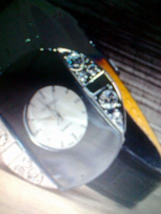 Damen Armbanduhr Silber Verspiegelt Mit Großen Strasssteinen Bild