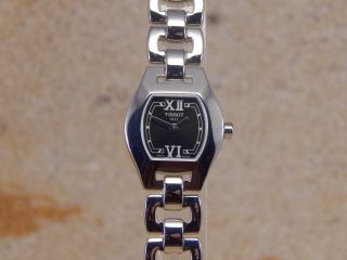 Tissot Quarz T07.  1.  285.  53 Damen - Armbanduhr W117 Bild