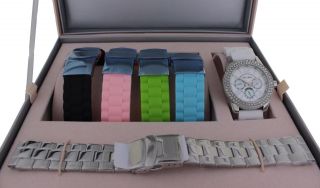 Paris Hilton Uhren Box 11687m Inkl.  5 Uhrenarmbänder Multifunktion Strasssteine Bild