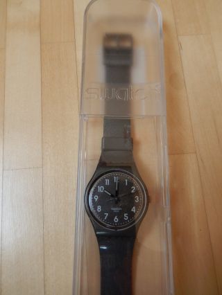 Swatch Armbanduhr In Grau Bild