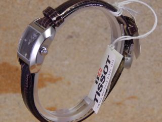 Tissot T02.  1.  215.  61 Quarz Damen - Armbanduhr W124 Bild