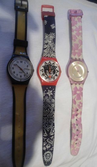 3 Swatch Armbanduhren Sammlung Bild