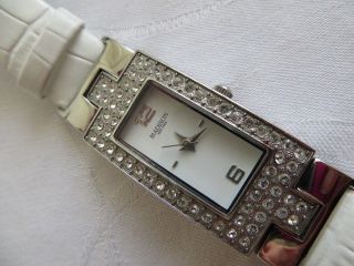 Wunderschöne Madison Mädchen Damen York Armbanduhr Quarz Läuft Gut Bild