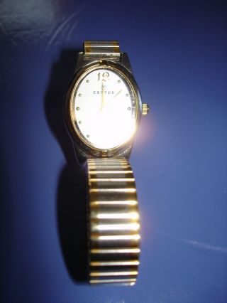 Damen Armbanduhr Der Marke Certus Bild