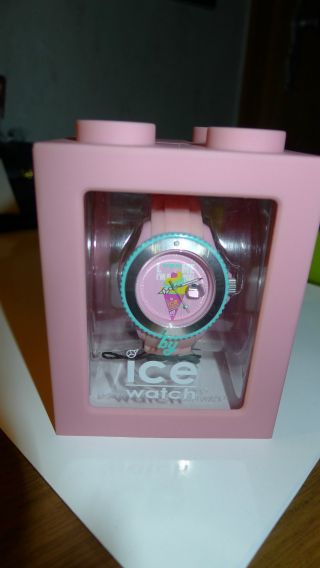 Ice Watch Lm.  Ss.  Opi.  S.  S.  11 Rosa Small Lmif Love Me I ' M Famous Bild